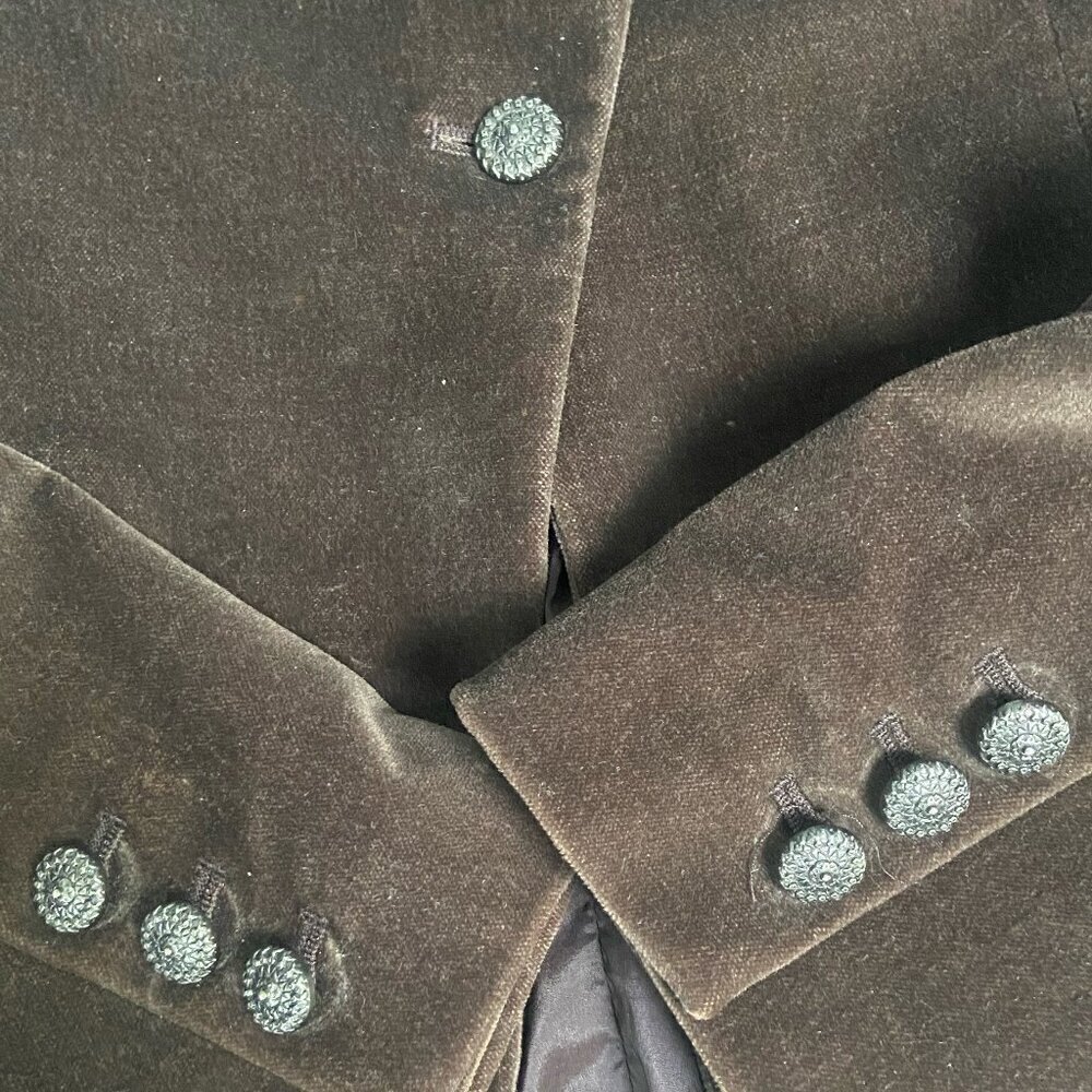 Tahari Velvet Single Breasted Detailed Button Structured Blazer Brown Size 6 - Picture 3 of 12